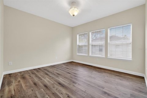 House in Celebration, Florida 3 bedrooms, 151.99 sq.m. № 2231978 - photo 30
