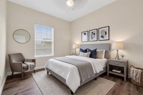 House in Celebration, Florida 3 bedrooms, 151.99 sq.m. № 2231978 - photo 24