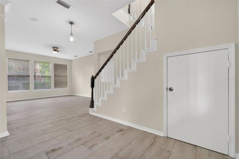 House in Celebration, Florida 3 bedrooms, 151.99 sq.m. № 2231978 - photo 3