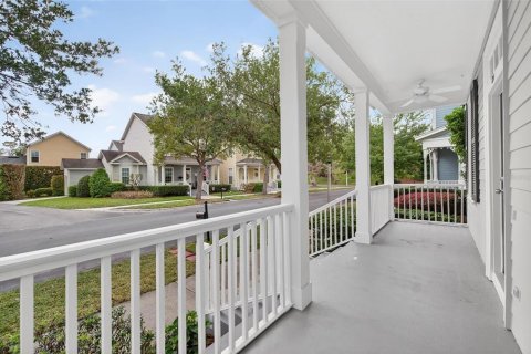 House in Celebration, Florida 3 bedrooms, 151.99 sq.m. № 2231978 - photo 2