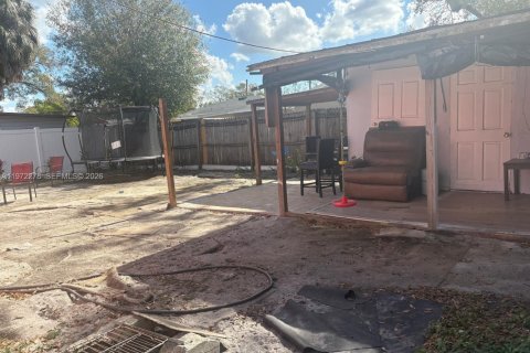 Купить виллу или дом в Тампа, Флорида 4 спальни, 110м2, № 2051872 - фото 19