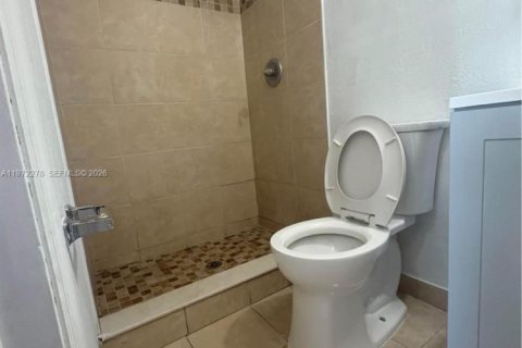 Купить виллу или дом в Тампа, Флорида 4 спальни, 110м2, № 2051872 - фото 29