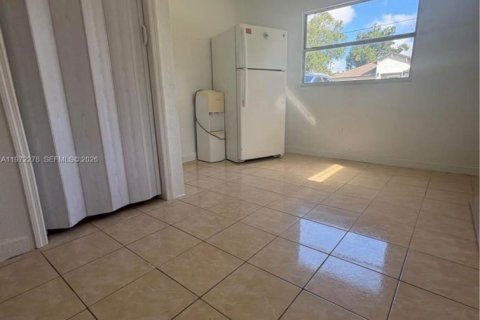 Купить виллу или дом в Тампа, Флорида 4 спальни, 110м2, № 2051872 - фото 25