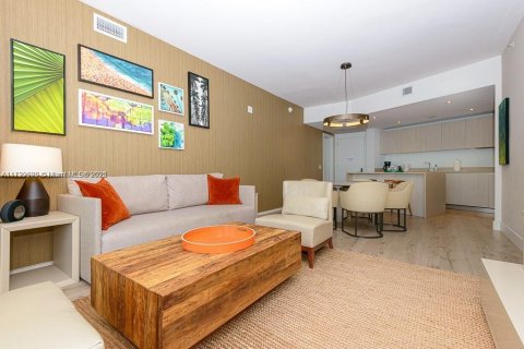Copropriété à vendre à Hollywood, Floride: 2 chambres, 105.54 m2 № 1709136 - photo 15