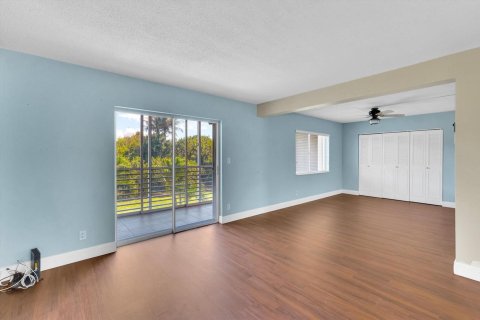 Copropriété à vendre à Lake Worth, Floride: 2 chambres, 83.05 m2 № 2175743 - photo 16