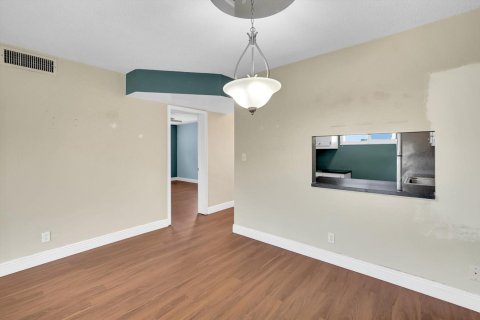 Copropriété à vendre à Lake Worth, Floride: 2 chambres, 83.05 m2 № 2175743 - photo 18
