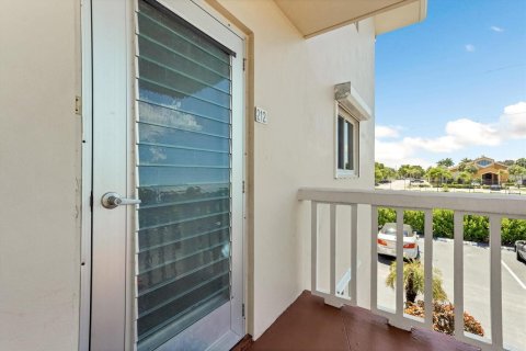 Copropriété à vendre à Lake Worth, Floride: 2 chambres, 83.05 m2 № 2175743 - photo 6