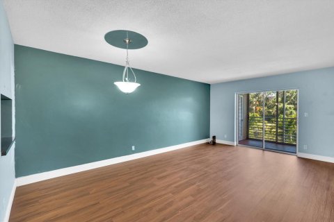 Copropriété à vendre à Lake Worth, Floride: 2 chambres, 83.05 m2 № 2175743 - photo 12