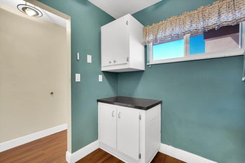 Copropriété à vendre à Lake Worth, Floride: 2 chambres, 83.05 m2 № 2175743 - photo 11