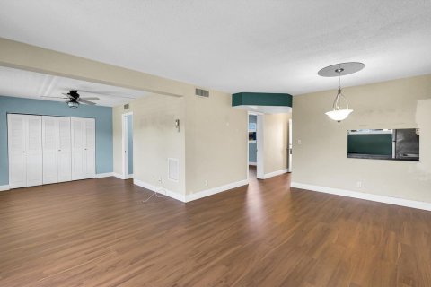 Copropriété à vendre à Lake Worth, Floride: 2 chambres, 83.05 m2 № 2175743 - photo 17