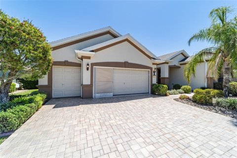 House in Ocala, Florida 3 bedrooms, 224.17 sq.m. № 1642177 - photo 10