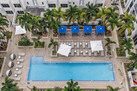 Condo in Orlando, Florida, 2 bedrooms  № 1908778 - photo 15