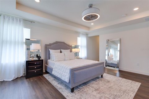 Casa en venta en Orlando, Florida, 4 dormitorios, 278.24 m2 № 1349659 - foto 2