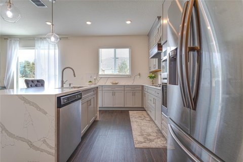 Casa en venta en Orlando, Florida, 4 dormitorios, 278.24 m2 № 1349659 - foto 21