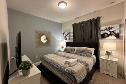 Adosado en venta en Kissimmee, Florida, 5 dormitorios, 210.24 m2 № 1255414 - foto 4