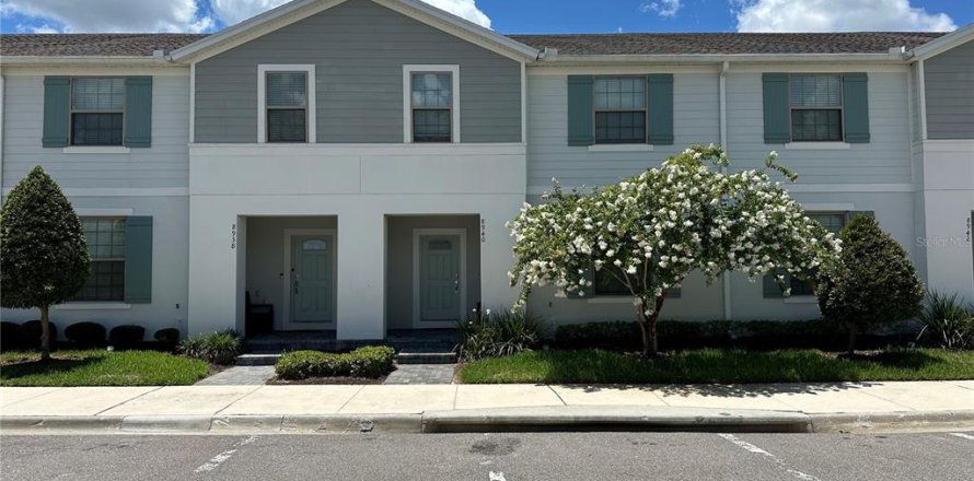 Touwnhouse à Kissimmee, Floride 5 chambres, 210.24 m2 № 1255414