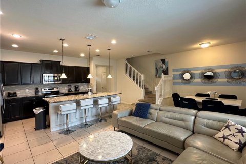Adosado en venta en Kissimmee, Florida, 5 dormitorios, 210.24 m2 № 1255414 - foto 11