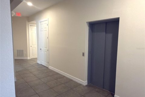 Immobilier commercial à vendre à Rotonda, Floride: 561.87 m2 № 2125207 - photo 12