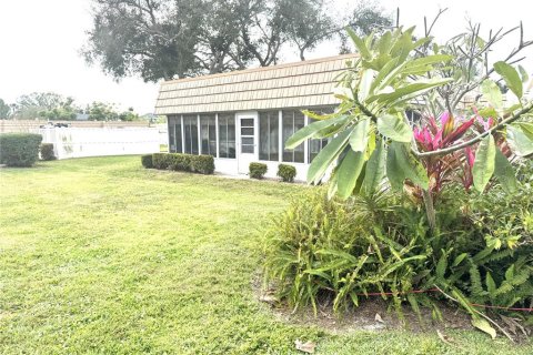 House in Sarasota, Florida 2 bedrooms, 145.76 sq.m. № 2099451 - photo 19