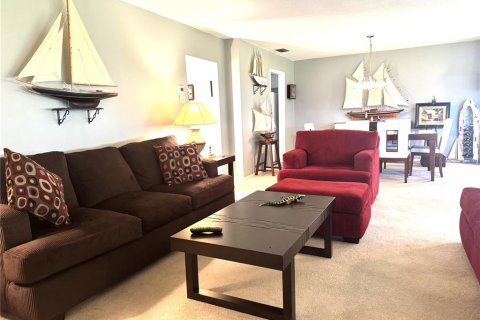 House in Sarasota, Florida 2 bedrooms, 145.76 sq.m. № 2099451 - photo 6