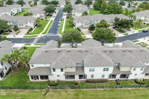 Touwnhouse à vendre à Winter Garden, Floride: 3 chambres, 153.29 m2 № 2305097 - photo 4