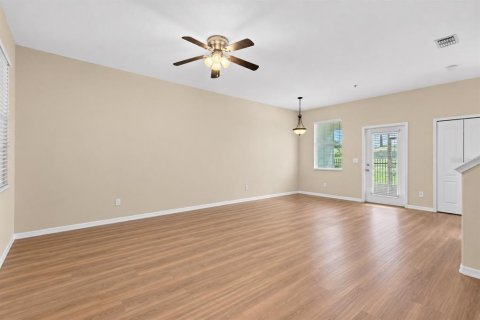 Touwnhouse à vendre à Winter Garden, Floride: 3 chambres, 153.29 m2 № 2305097 - photo 12