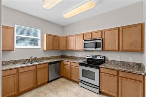 Touwnhouse à vendre à Winter Garden, Floride: 3 chambres, 153.29 m2 № 2305097 - photo 13