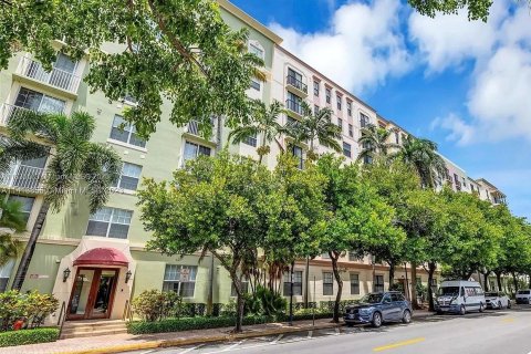 Condominio en venta en Hollywood, Florida, 2 dormitorios, 102.19 m2 № 1825929 - foto 12