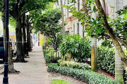 Condominio en venta en Hollywood, Florida, 2 dormitorios, 102.19 m2 № 1825929 - foto 13