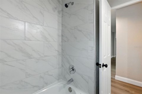 Casa en venta en Gulfport, Florida, 3 dormitorios, 147.25 m2 № 1880438 - foto 18