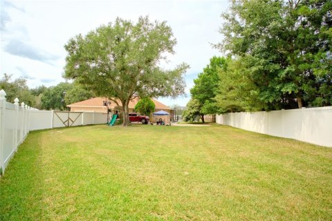 Villa ou maison à vendre à Clermont, Floride: 5 chambres, 236.16 m2 № 2398482 - photo 5