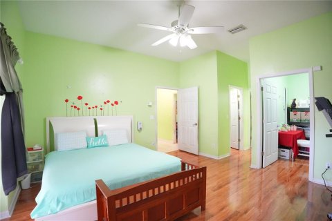 Villa ou maison à vendre à Clermont, Floride: 5 chambres, 236.16 m2 № 2398482 - photo 20