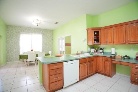 Villa ou maison à vendre à Clermont, Floride: 5 chambres, 236.16 m2 № 2398482 - photo 13