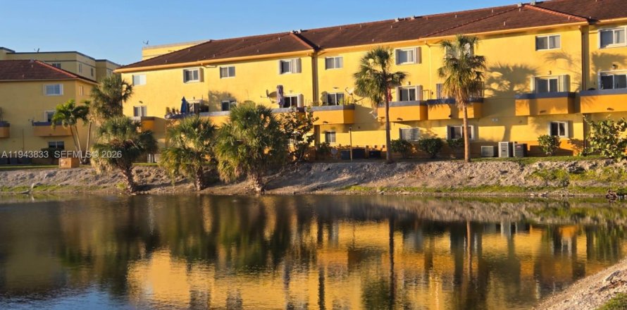 Condo à Miami, Floride, 2 chambres  № 2000808