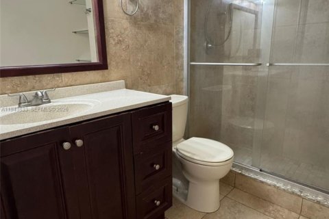 Copropriété à louer à Miami, Floride: 2 chambres, 104.98 m2 № 2000808 - photo 13