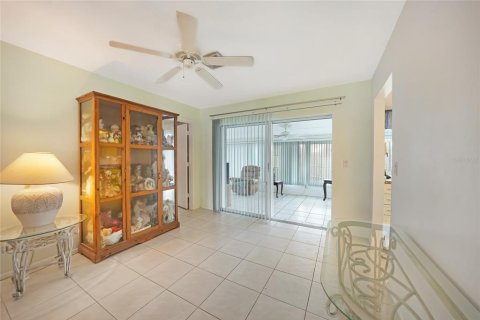 House in Venice, Florida 2 bedrooms, 124.4 sq.m. № 1808040 - photo 10