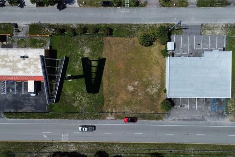 Immobilier commercial à vendre à Miami Gardens, Floride № 2022613 - photo 9