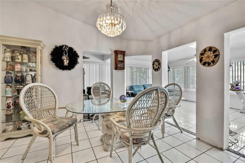 Casa en venta en Palm Harbor, Florida, 3 dormitorios, 185.06 m2 № 1716745 - foto 16