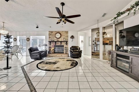 Casa en venta en Palm Harbor, Florida, 3 dormitorios, 185.06 m2 № 1716745 - foto 6