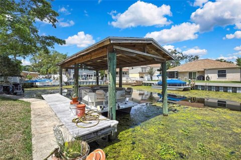 Casa en venta en Palm Harbor, Florida, 3 dormitorios, 185.06 m2 № 1716745 - foto 5