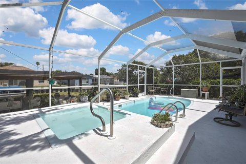 Casa en venta en Palm Harbor, Florida, 3 dormitorios, 185.06 m2 № 1716745 - foto 28