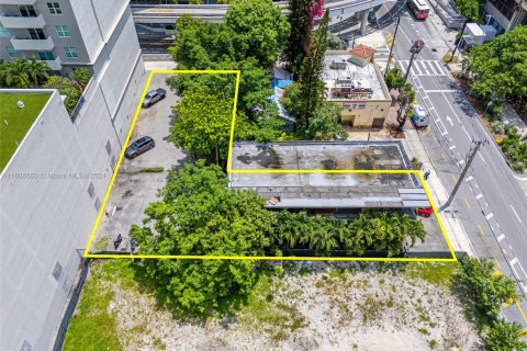 Купить коммерческую недвижимость в Майами, Флорида № 2035001 - фото 15