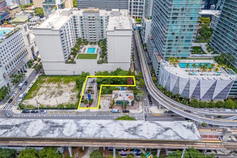 Купить коммерческую недвижимость в Майами, Флорида № 2035001 - фото 14