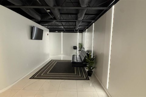 Купить коммерческую недвижимость в Орландо, Флорида 2556.39м2, № 1852961 - фото 8