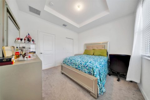 Villa ou maison à louer à Homestead, Floride: 3 chambres, 123.37 m2 № 2001258 - photo 21