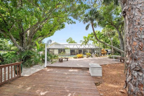 House in Jupiter, Florida 3 bedrooms, 204.76 sq.m. № 1941871 - photo 13
