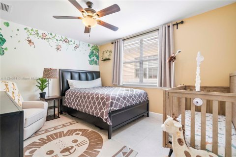 Townhouse in Fort Lauderdale, Florida 6 bedrooms, 316.61 sq.m. № 1818732 - photo 19