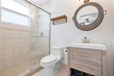 Townhouse in Fort Lauderdale, Florida 6 bedrooms, 316.61 sq.m. № 1818732 - photo 20