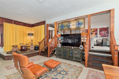House in High Springs, Florida 1 bedroom, 207.92 sq.m. № 1879311 - photo 14