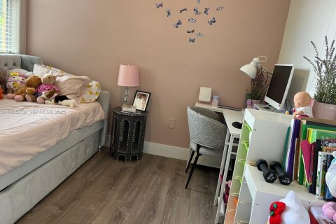 Снять в аренду виллу или дом в Дорал, Флорида 3 спальни, 163.51м2, № 1984285 - фото 11